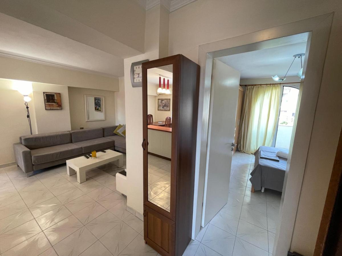 Tirana Flora Center Apartment Exterior foto
